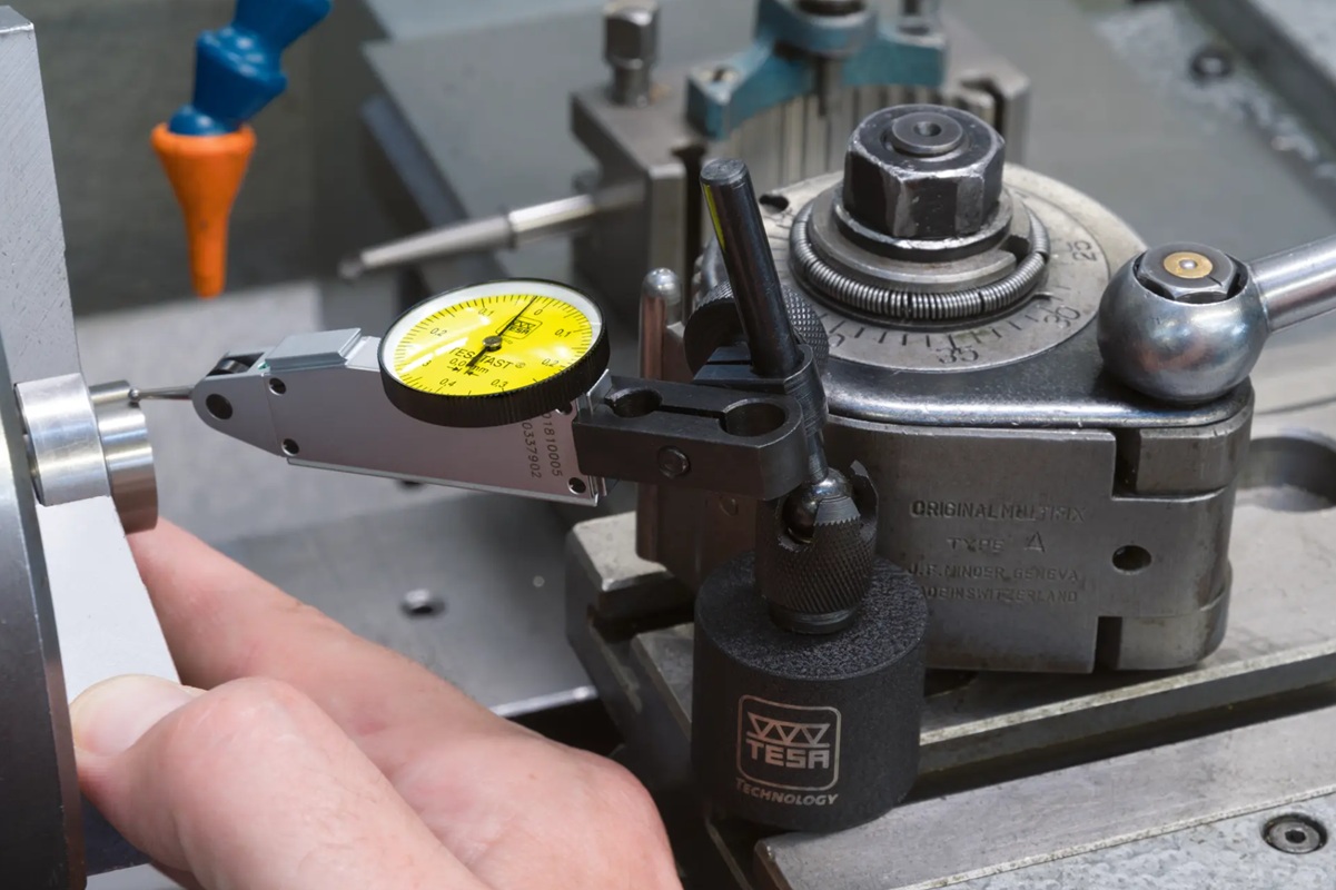 Sada páčkového úchylkoměru ±0,4/0,01 mm TESATAST + mini magnetický stojánek